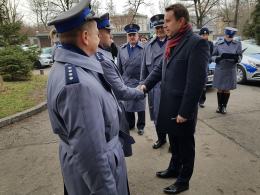Policja ma trzy nowe wozy. Na dwa dołożyło się miasto