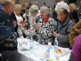 Nakrycia dla blisko 1200 gości przygotowano z okazji wigilii dla samotnych