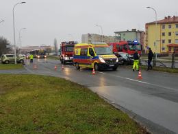 Zderzenie Mazdy z Kią na ulicy Sosnkowskiego