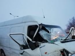 Bus z ciężarówką zderzył się na opolskim odcinku A4