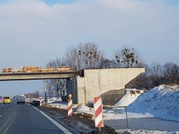Obwodnica Piastowską pojedziemy jeszcze w tym roku. "Prace idą pełną parą"