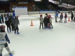 Zimowa akademia sportu na lodowisku toropol