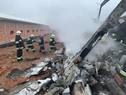 Spłonął kurnik w Brożcu. W akcji brało udział 18 zastępów straży