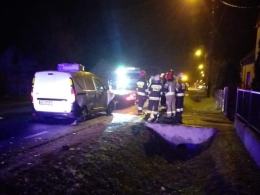 Kolizja samochodów w Grodźcu