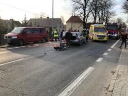 Zderzenie kilku aut na ulicy Strzeleckiej w Opolu