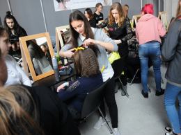 Tłumy uczniów na targach EDU w Centrum Wystawienniczo-Kongresowym w Opolu