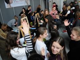 Tłumy uczniów na targach EDU w Centrum Wystawienniczo-Kongresowym w Opolu