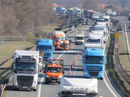 Zderzenie ciężarówek na opolskim odcinku A4 spowodowało wielkie korki