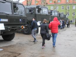 W koszarach 10 Brygady Logistycznej trwa uroczysty otwarty piknik