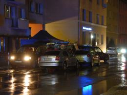 Policjant zastrzelił się w radiowozie w centrum Opola