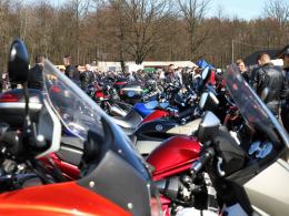 Motocykliści oficjalnie otworzyli sezon