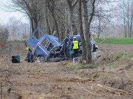 Śmiertelny wypadek pod Olesnem. Kierowca pijany