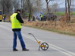 Śmiertelny wypadek pod Olesnem. Kierowca pijany