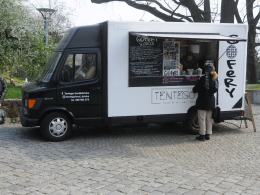 Na parkingu pod NCPP zjechały się food trucki. Do wygrania 5 voucherów !Wyniki