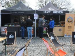 Na parkingu pod NCPP zjechały się food trucki. Do wygrania 5 voucherów !Wyniki