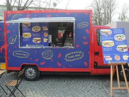 Na parkingu pod NCPP zjechały się food trucki. Do wygrania 5 voucherów !Wyniki