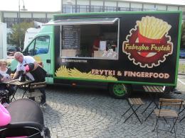 Na parkingu pod NCPP zjechały się food trucki. Do wygrania 5 voucherów !Wyniki
