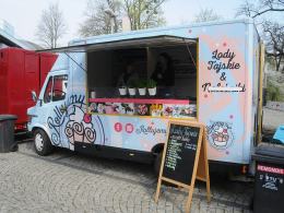 Na parkingu pod NCPP zjechały się food trucki. Do wygrania 5 voucherów !Wyniki