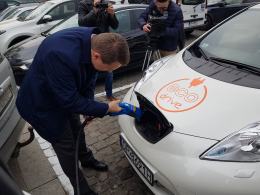 Pierwsza w Opolu ładowarka do samochodów elektrycznych stanęła przy Placu Wolności