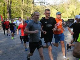 Biegacze również przygotowują się do świąt, podczas Parkrun