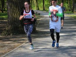 Biegacze również przygotowują się do świąt, podczas Parkrun