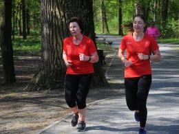Biegacze również przygotowują się do świąt, podczas Parkrun