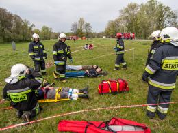 Odłączyły się wagony, uderzyły w cysternę. Opolscy strażacy ćwiczą przeróżne scenariusze