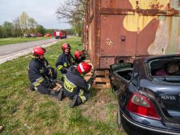 Odłączyły się wagony, uderzyły w cysternę. Opolscy strażacy ćwiczą przeróżne scenariusze