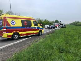 Zablokowana obwodnica Opola po zderzeniu trzech samochodów
