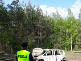 Tragedia pod Namysłowem. W spalonym aucie znaleziono ciała dwóch osób