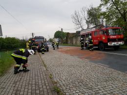 Czołowe zderzenie pod Strzelcami Opolskimi. 7 osób z obrażeniami