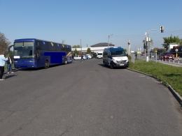 Prowadził autokar na trasie Lwów-Wrocław bez przerwy. Posługiwał się jednocześnie dwoma "czasówkami"