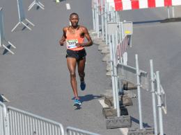 Blisko 700 biegaczy wystartowało w 9. Maratonie Opolskim