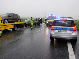 Kolizja nieoznakowanego radiowozu na obwodnicy Opola