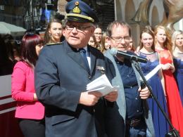 Kolejny autobus z nazwą miasta partnerskiego. W Opolu do tej pory jeździło takich 6