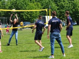 W parku na osiedlu Armii Krajowej trwa dzień sportu