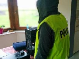 Próbowali oszukać blisko 90 osób - internetowi oszuści w rękach policji