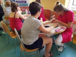 Na opolskiej porodówce zorganizowano kosmetyczny dzień mamy