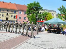 V Opolski Przegląd Musztry Klas Mundurowych w Kędzierzynie Koźlu