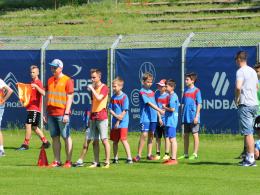 16 szkół podstawowych rywalizowało na stadionie Odry podczas sportowego Dnia Dziecka
