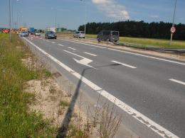 Ciężarówka przewróciła się na obwodnicy Opola
