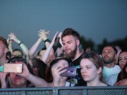 Mocne brzmienia na błoniach Politechniki. Tłumy Opolan na Rock Opole 2019