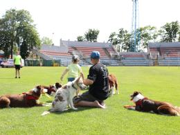 Na stadionie Odry Opole rozegrano mecz Dziennikarze kontra MOSiR
