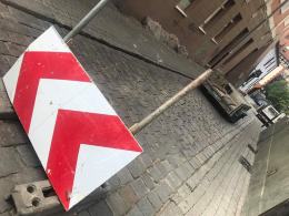 Montaż drugiej toalety bezdotykowej w centrum Opola utrudniał dojazd do pracy