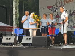 Dobra zabawa, integracja i moc "pomocy"- trwa Festyn Fundacji Dom