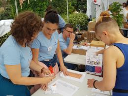 Dobra zabawa, integracja i moc "pomocy"- trwa Festyn Fundacji Dom