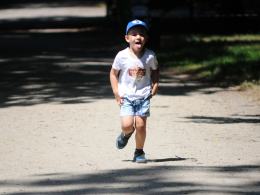 Ponad 300 przedszkolaków przebiegło przez Park Nadodrzański