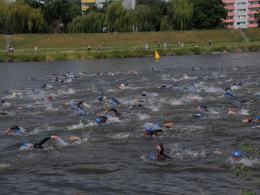 Ponad pół tysiąca zawodników zmierzyło się z triathlonem w Opolu