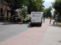 Czołowe zderzenie busa i osobówki w Opolu