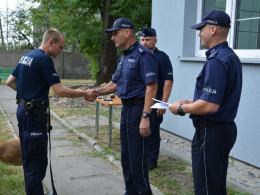 Najlepszy przewodnik psa służbowego na Opolszczyźnie i jego partner Hura